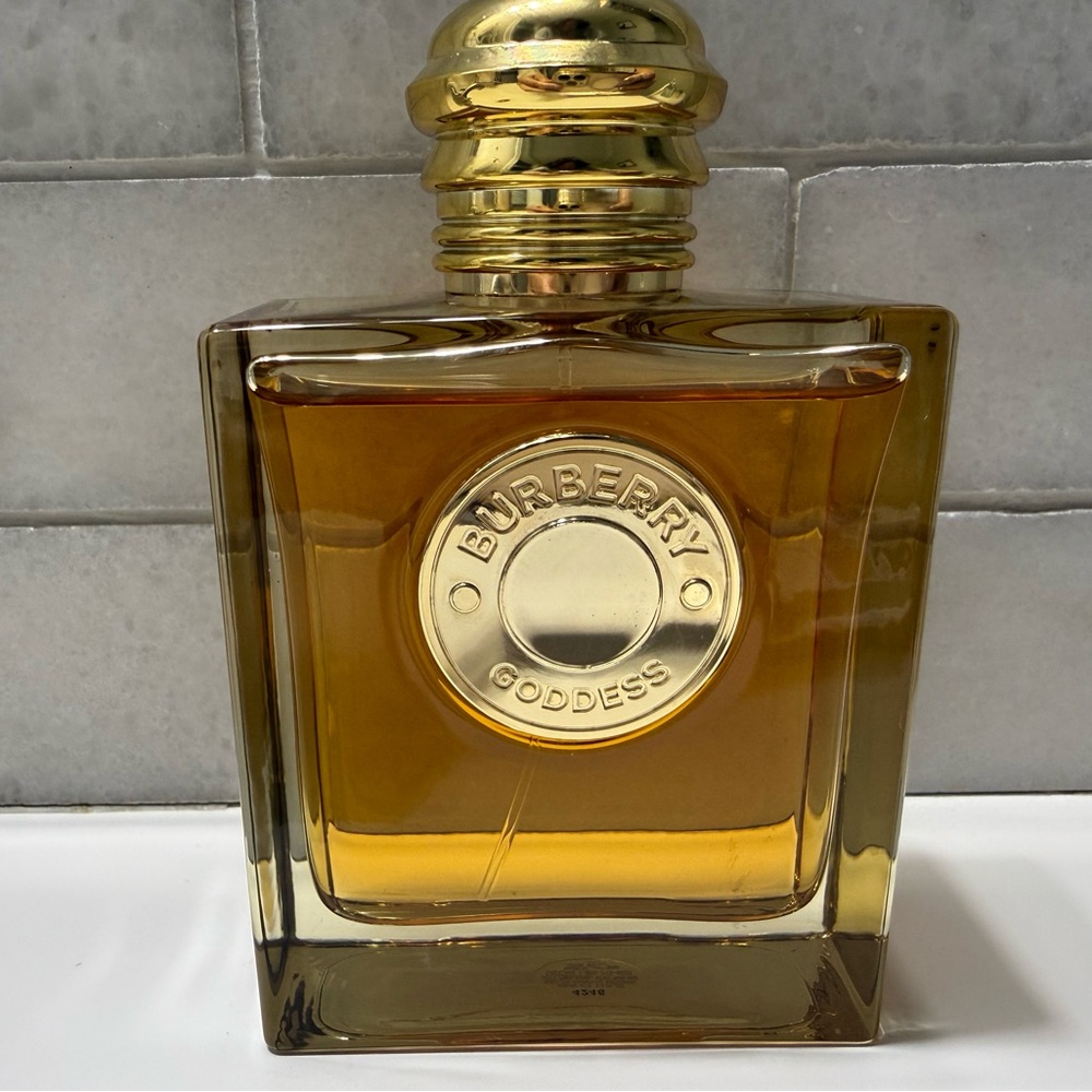Burberry Goddess Perfume - Eau de Parfum Intense for Women